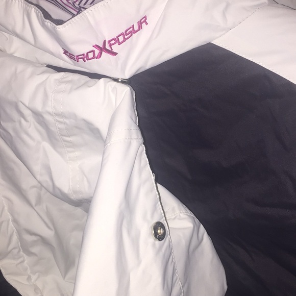 ZEROXPOSUR women’s medium winter coat - Picture 5 of 8